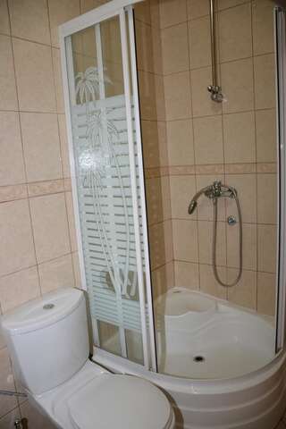 Апартаменты Guest House Evropa 2 Улцинь Апартаменты с 2 спальнями и видом на море-6