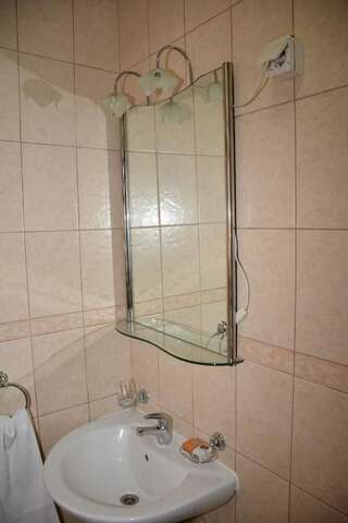 Апартаменты Guest House Evropa 2 Улцинь Апартаменты с 2 спальнями и видом на море-31