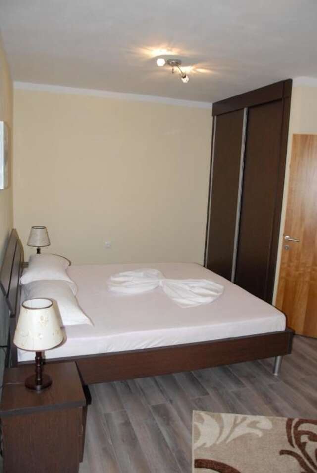 Апартаменты Guest House Evropa 2 Улцинь-75
